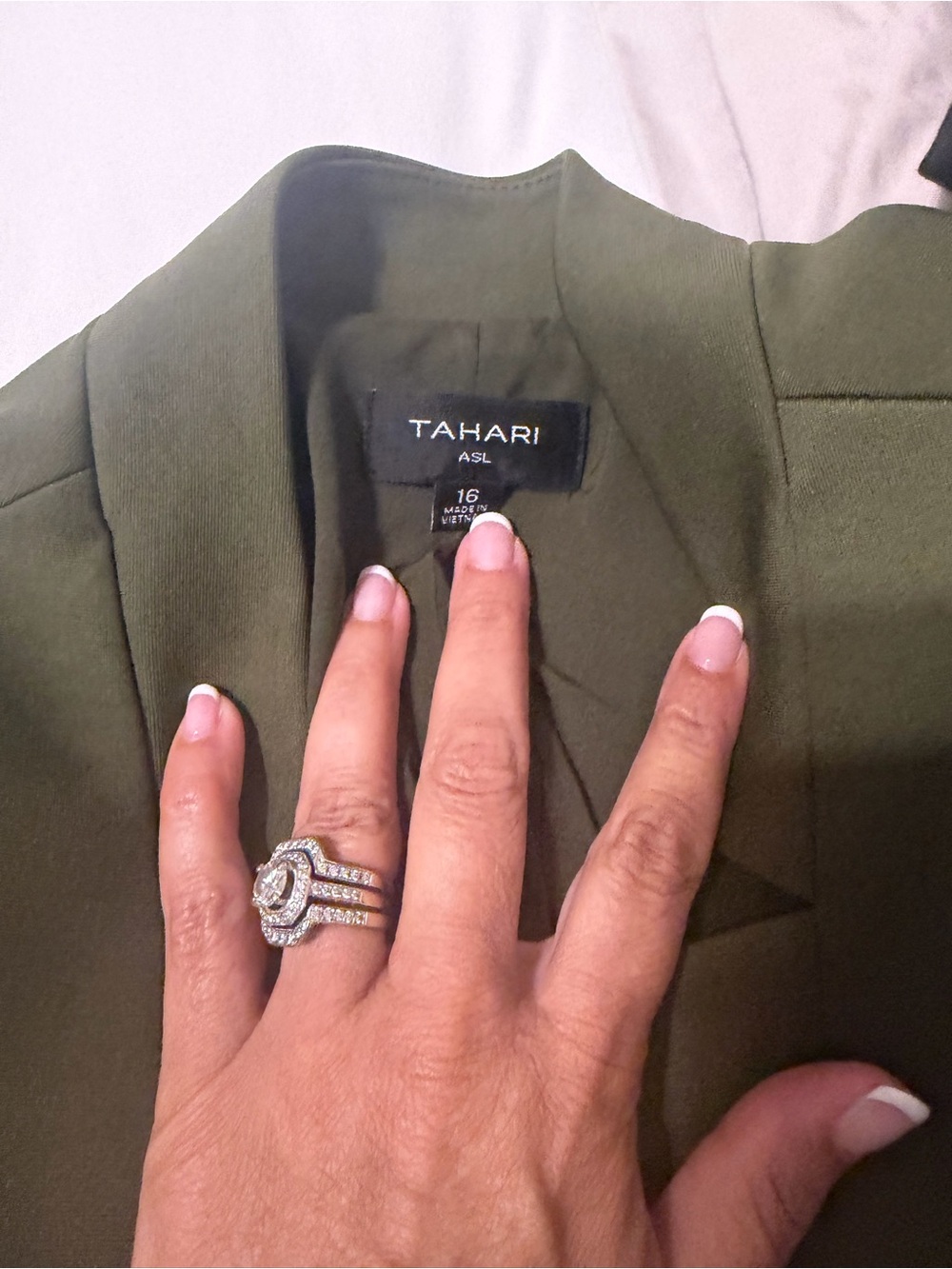 Women Tahari ASL Olive green pant suit 14/16 - Picture 7 of 8